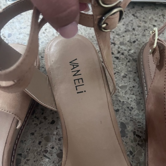 Sandals - Picture 2 of 3